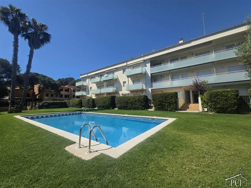 Duplex apartment located in  Fosca- Palamos